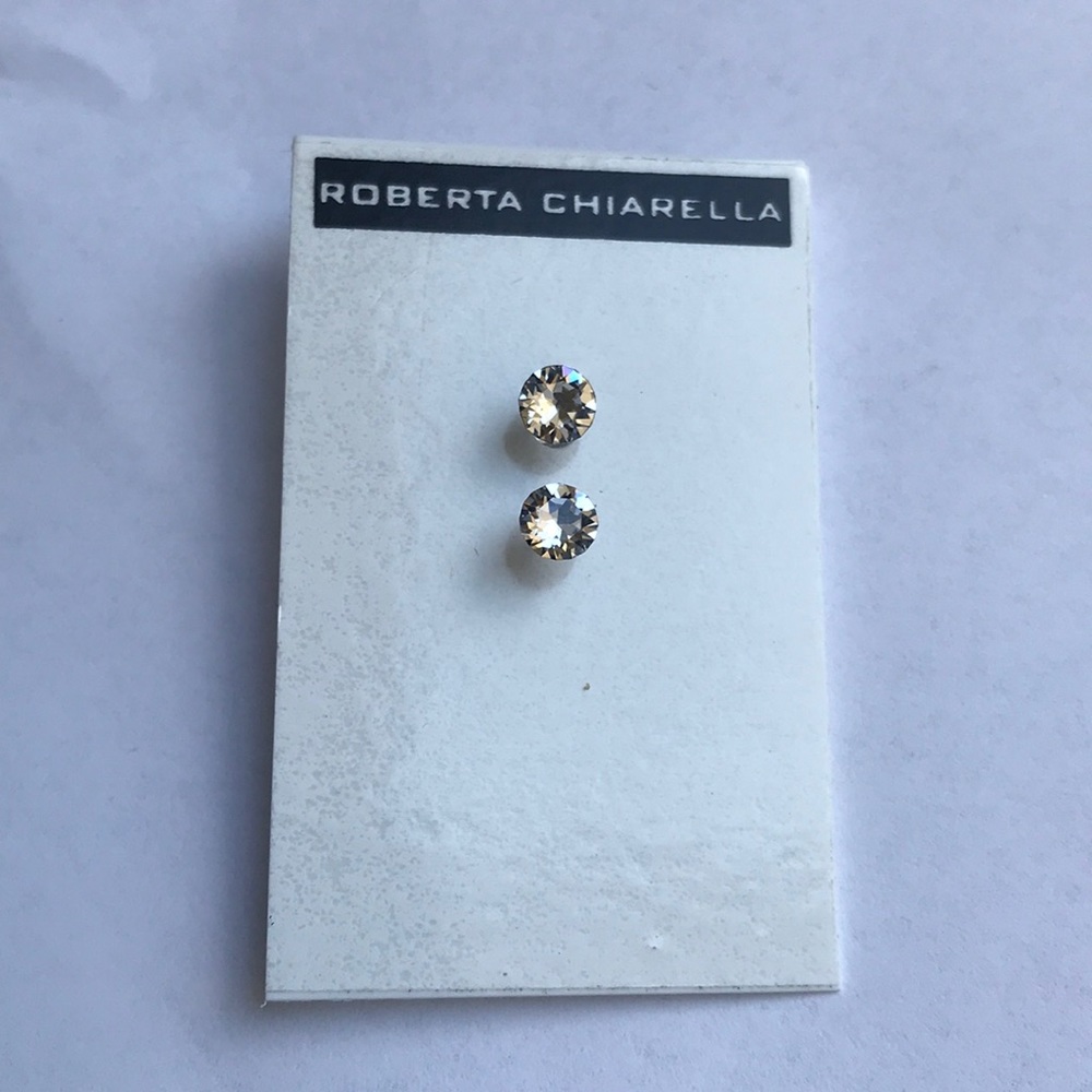 🌟NOT FOR SALE Small Faux diamond studs